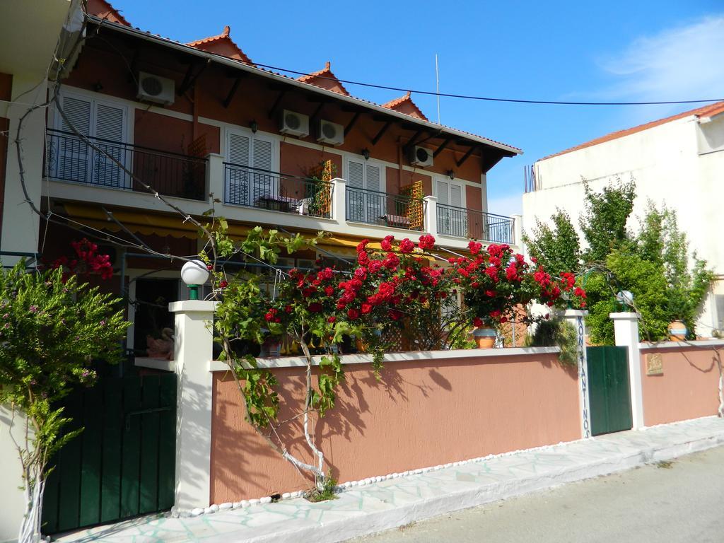 איה אפימיה Konstantinos Apartments מראה חיצוני תמונה