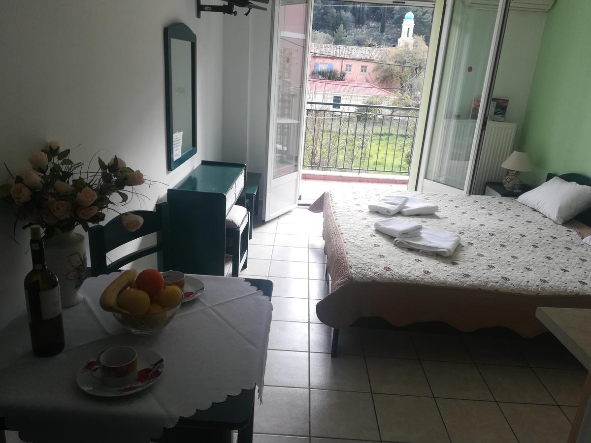 איה אפימיה Konstantinos Apartments מראה חיצוני תמונה