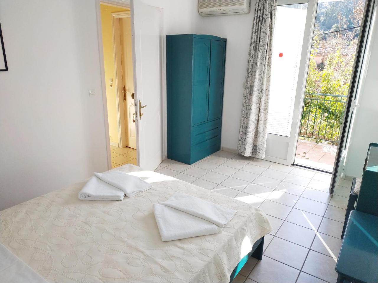 איה אפימיה Konstantinos Apartments מראה חיצוני תמונה